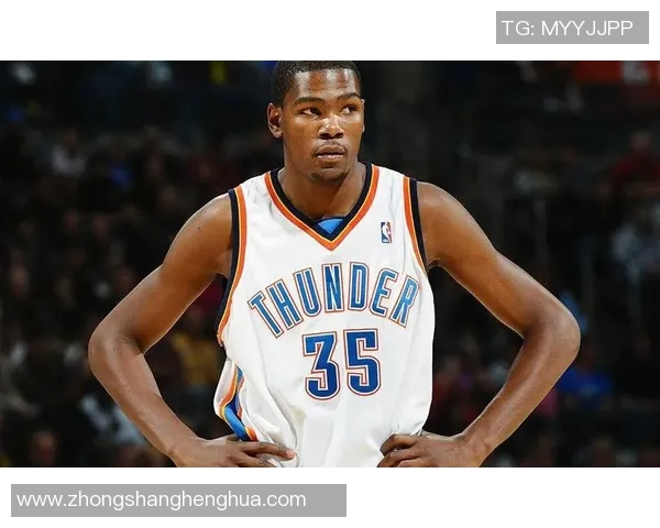 李根的篮球之路：从默默无闻到闪耀赛场的传奇历程