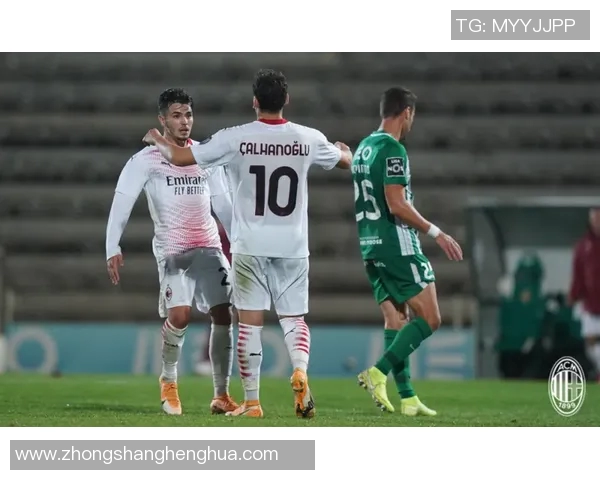 里奥阿维与米兰的激烈对决展现足球魅力与战术智慧的巅峰较量